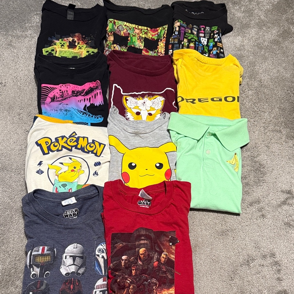 Lot of 11 Boys Shirts Size Medium 9-10 Minecraft Star Wars Pokémon Dinosaurs